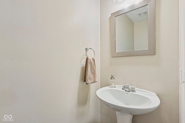 1314 Starcross Drive, Indianapolis, IN 46239