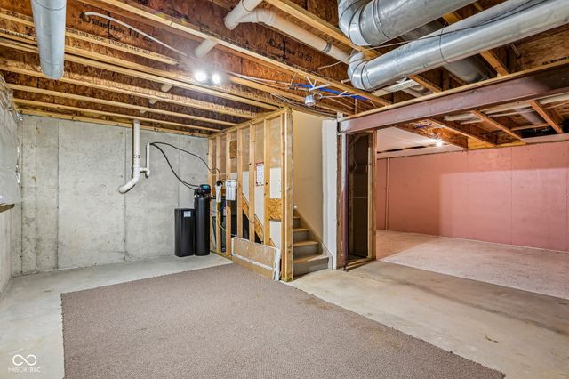 1314 Starcross Drive, Indianapolis, IN 46239
