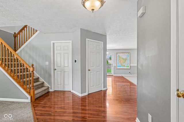 1314 Starcross Drive, Indianapolis, IN 46239