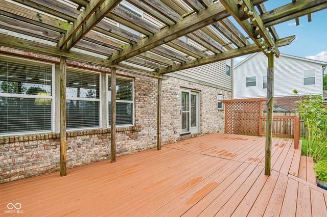 1314 Starcross Drive, Indianapolis, IN 46239
