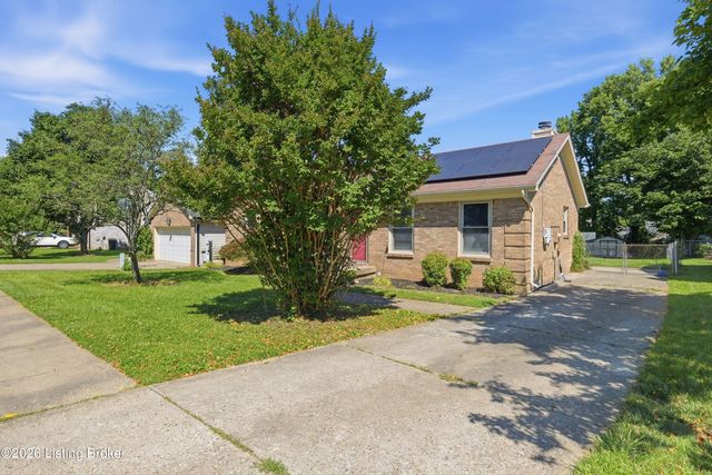 10305 Vantage Rd, Louisville, KY 40299