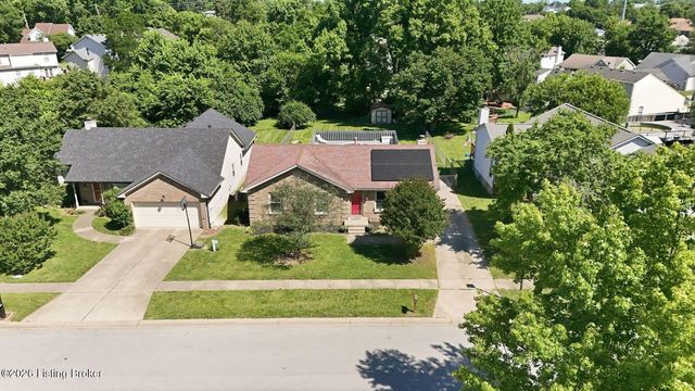 10305 Vantage Rd, Louisville, KY 40299