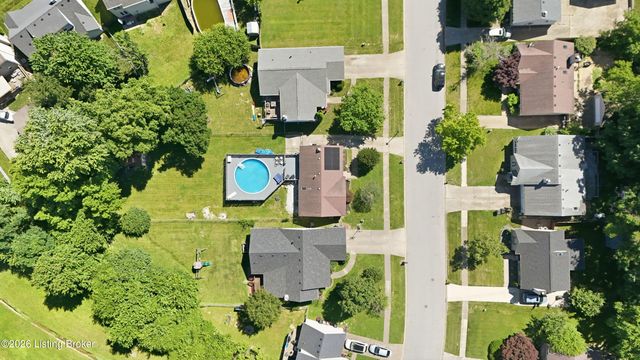 10305 Vantage Rd, Louisville, KY 40299