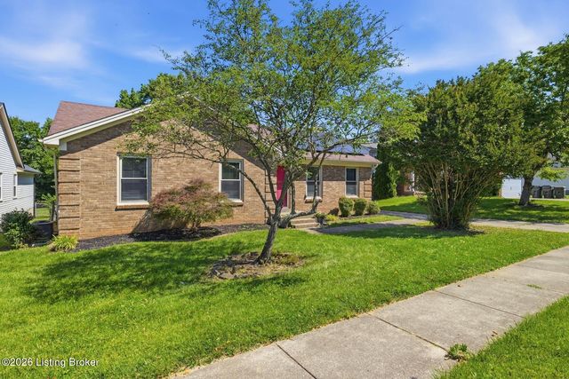 10305 Vantage Rd, Louisville, KY 40299