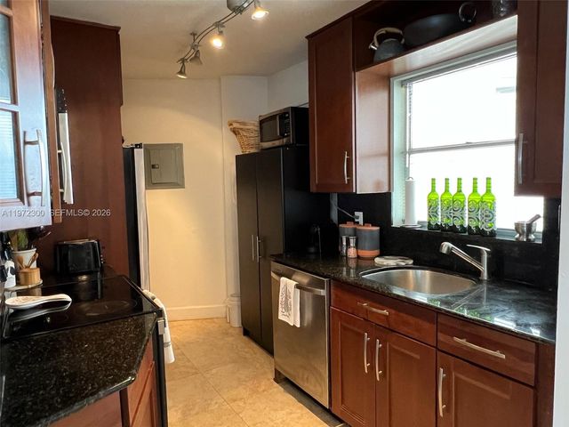 1881 Washington Ave 12E, Miami Beach, FL 33139