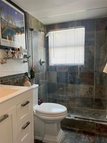 1881 Washington Ave 12E, Miami Beach, FL 33139