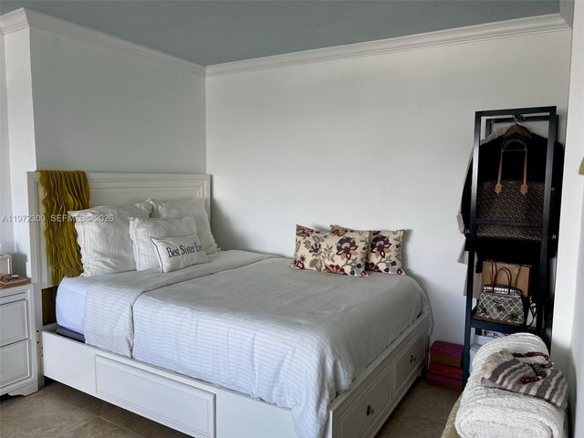 1881 Washington Ave 12E, Miami Beach, FL 33139