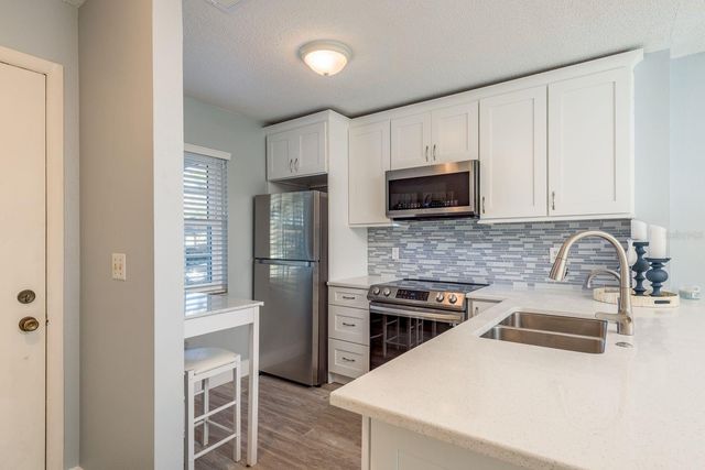 1701 PINEHURST ROAD 17D, Dunedin, FL 34698