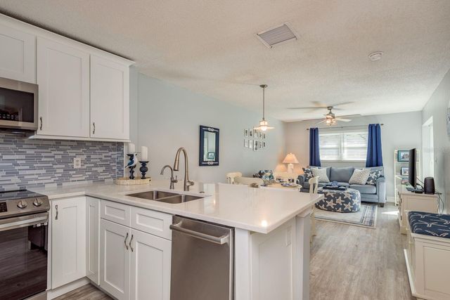 1701 PINEHURST ROAD 17D, Dunedin, FL 34698