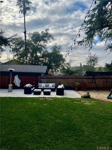 3517 N Mills Avenue, Claremont, CA 91711