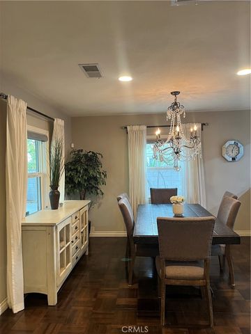 3517 N Mills Avenue, Claremont, CA 91711