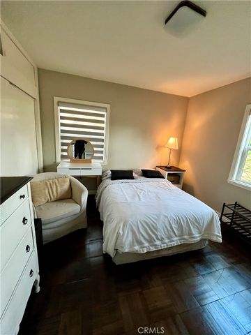3517 N Mills Avenue, Claremont, CA 91711