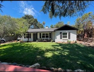 3517 N Mills Avenue, Claremont, CA 91711