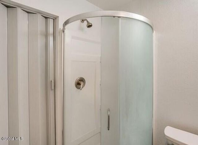 214 Walnut Lane, Guilderland, NY 12159