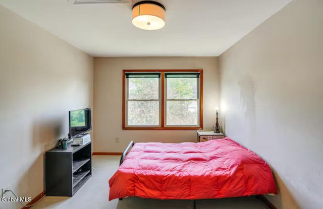 214 Walnut Lane, Guilderland, NY 12159