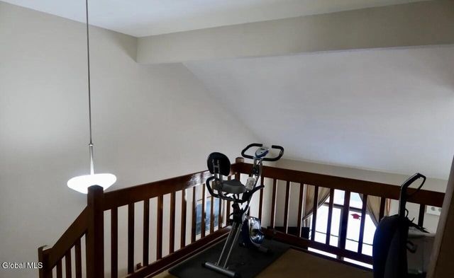 214 Walnut Lane, Guilderland, NY 12159