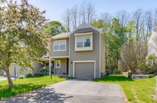 214 Walnut Lane, Guilderland, NY 12159