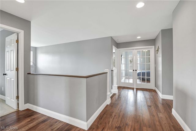 3606 Walter Road, North Olmsted, OH 44070