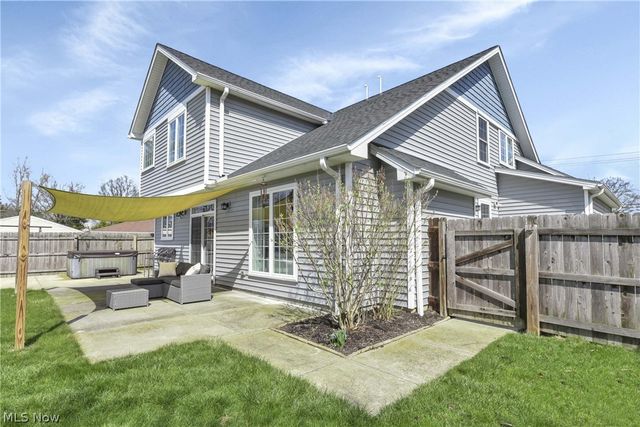 3606 Walter Road, North Olmsted, OH 44070