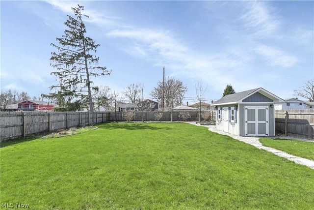 3606 Walter Road, North Olmsted, OH 44070