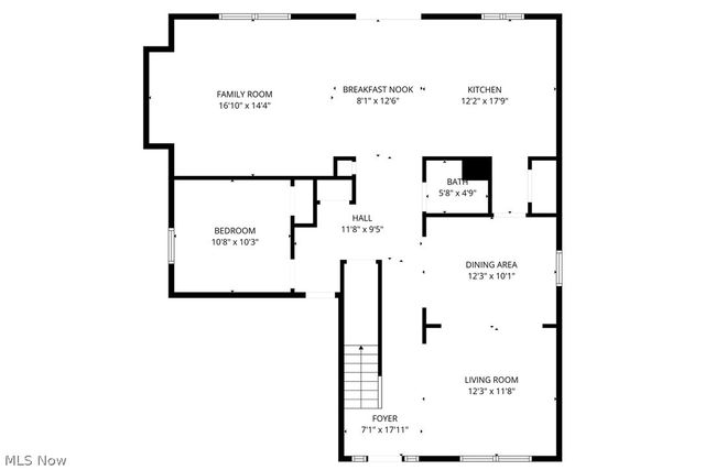 3606 Walter Road, North Olmsted, OH 44070