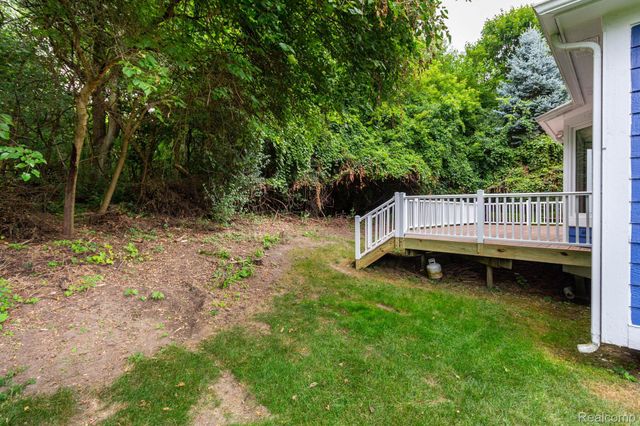 3387 Henley Court, Rochester Hills, MI 48309