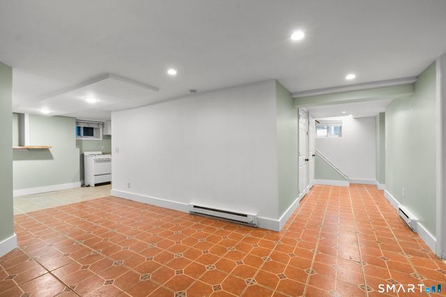 48 Lockwood Avenue First Floor, Stamford, CT 06902