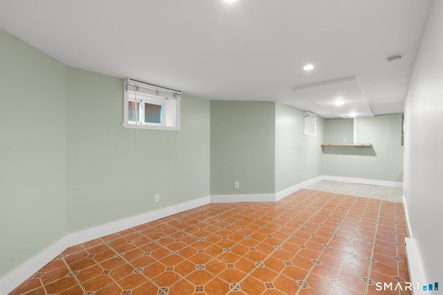 48 Lockwood Avenue First Floor, Stamford, CT 06902