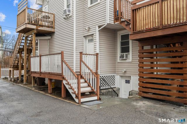 48 Lockwood Avenue First Floor, Stamford, CT 06902