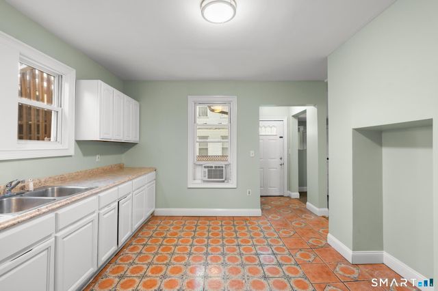 48 Lockwood Avenue First Floor, Stamford, CT 06902