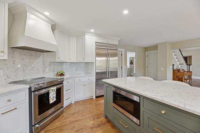 2300 Shorewood Drive, Long Beach, IN 46360