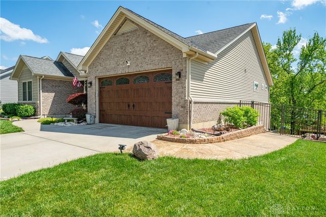 1331 Peregrine Way, Hamilton, OH 45013