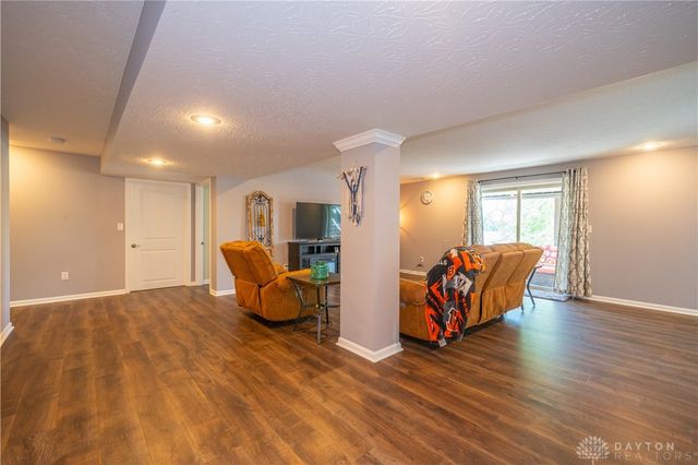 1331 Peregrine Way, Hamilton, OH 45013