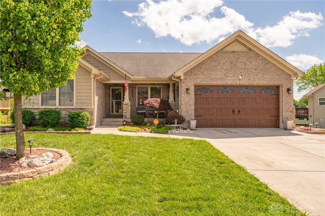1331 Peregrine Way, Hamilton, OH 45013