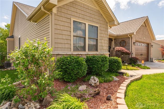 1331 Peregrine Way, Hamilton, OH 45013