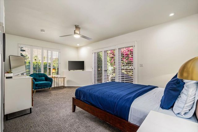 1090 S Calle De Maria, Palm Springs, CA 92264