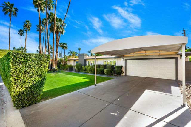 1090 S Calle De Maria, Palm Springs, CA 92264