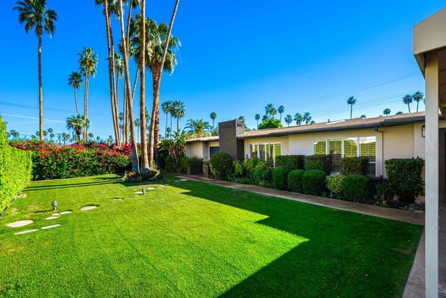 1090 S Calle De Maria, Palm Springs, CA 92264