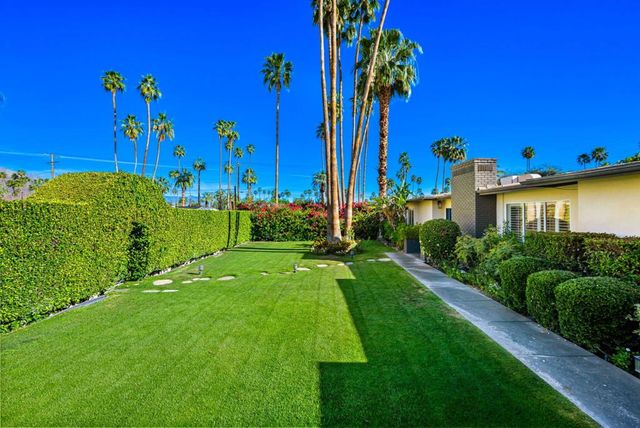1090 S Calle De Maria, Palm Springs, CA 92264