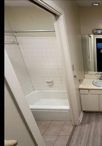 1511 W North Loop BLVD, Austin, TX 78756