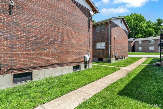 249 Chambers Road, Riverview, MO 63137