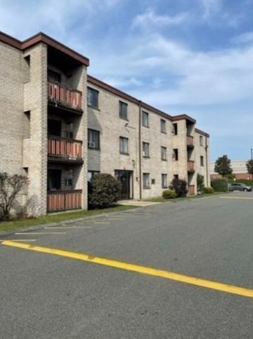 45 Mccoba St. 64, Revere, MA 02151