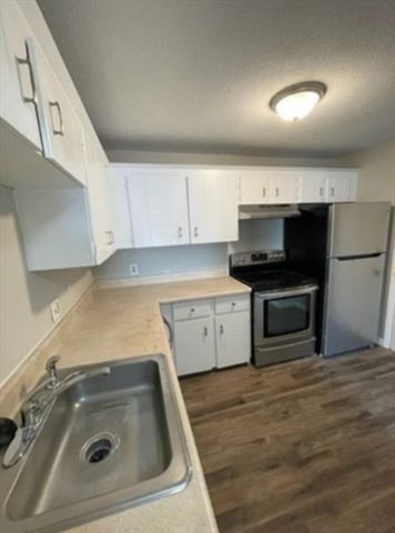 45 Mccoba St. 64, Revere, MA 02151