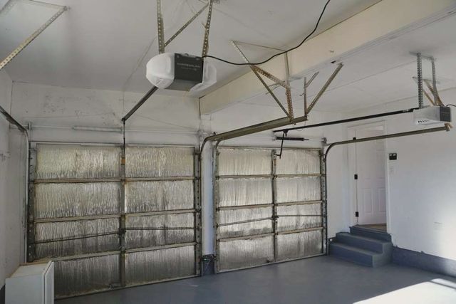 1112 Karla Drive, Hurst, TX 76053