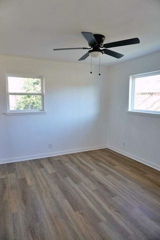 1112 Karla Drive, Hurst, TX 76053