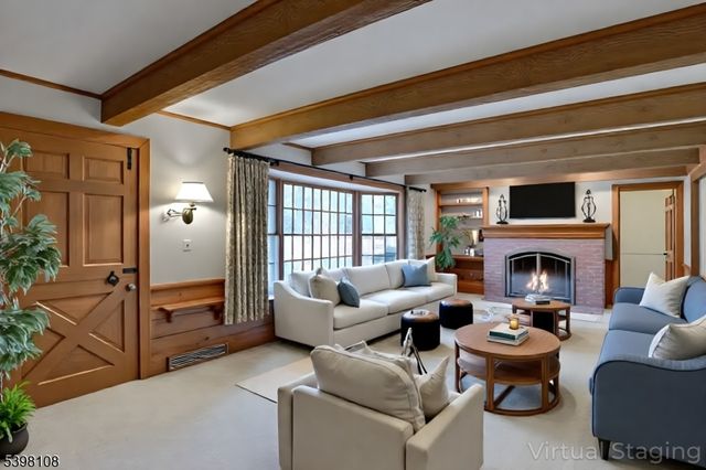 14 William Barnes Road, Raritan Twp., NJ 08822