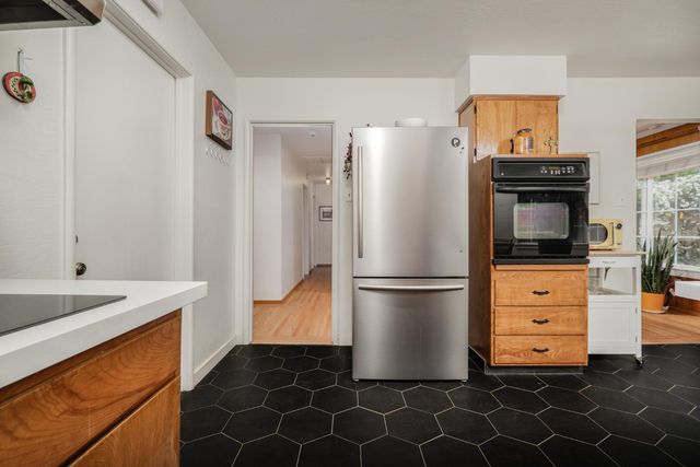 6229 Wildomar Way, Carmichael, CA 95608