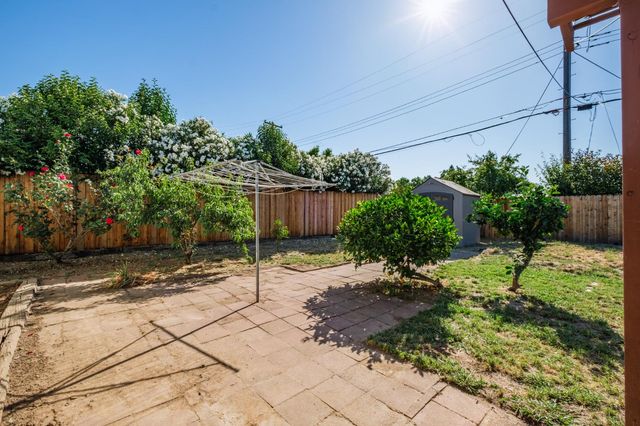 6229 Wildomar Way, Carmichael, CA 95608