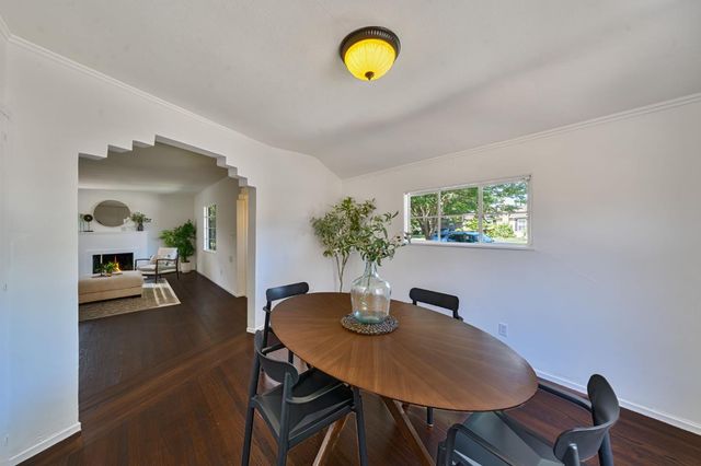 2565 14th St, Sacramento, CA 95818