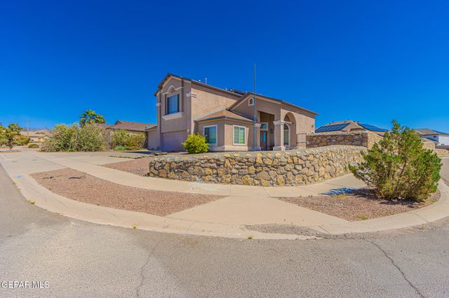 500 GINA VEGA Drive, Canutillo, TX 79835